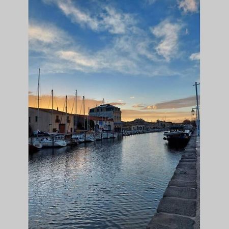 Appartement Cosy Dans Residence Sur Le Port De Marseillan Marseillan  Bagian luar foto
